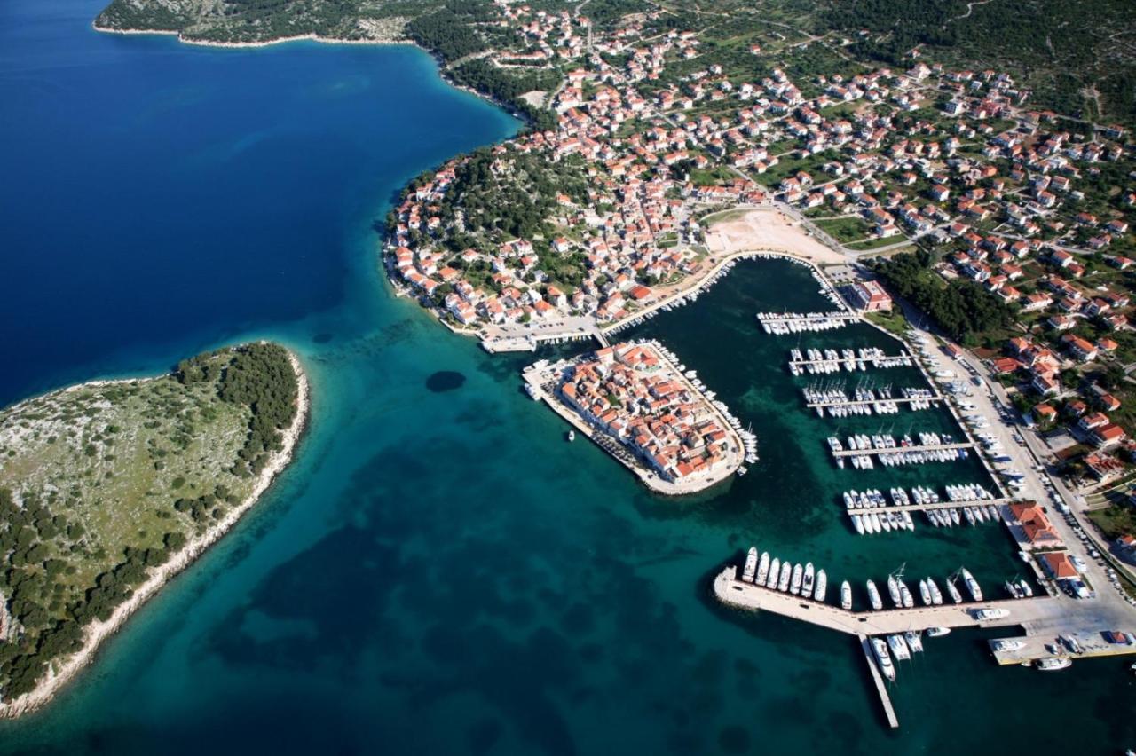 Apartment Plava Plaza Βόντιτσε Εξωτερικό φωτογραφία